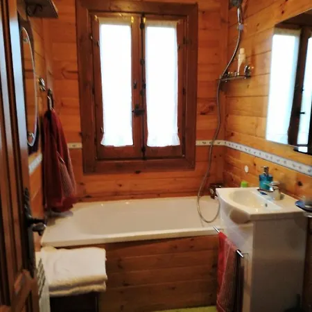 Casa - Madera Canadiense Chalet