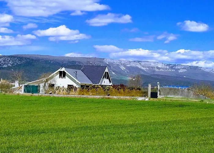 Casa - Madera Canadiense Chalet
