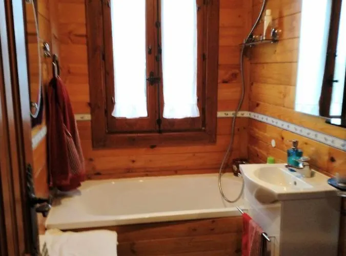 Casa - Madera Canadiense Chalet