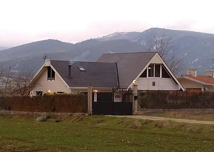 Chalet Casa - Madera Canadiense Santa Cruz de Campezo